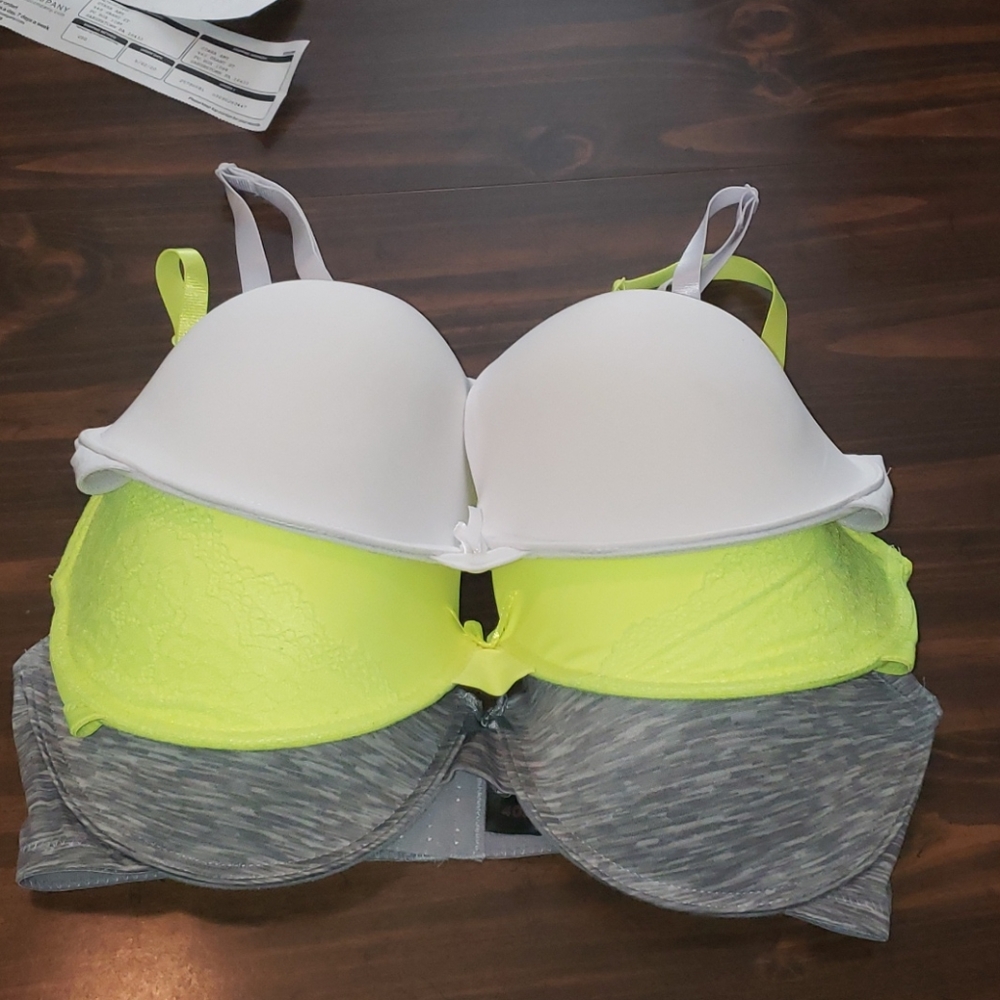 3 pack of Bras